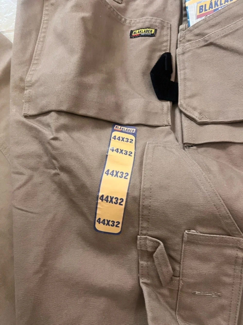 New Blaklader Heavy Duty Cargo Work Pants Khaki Tan tagged 42x31.5”Brawny